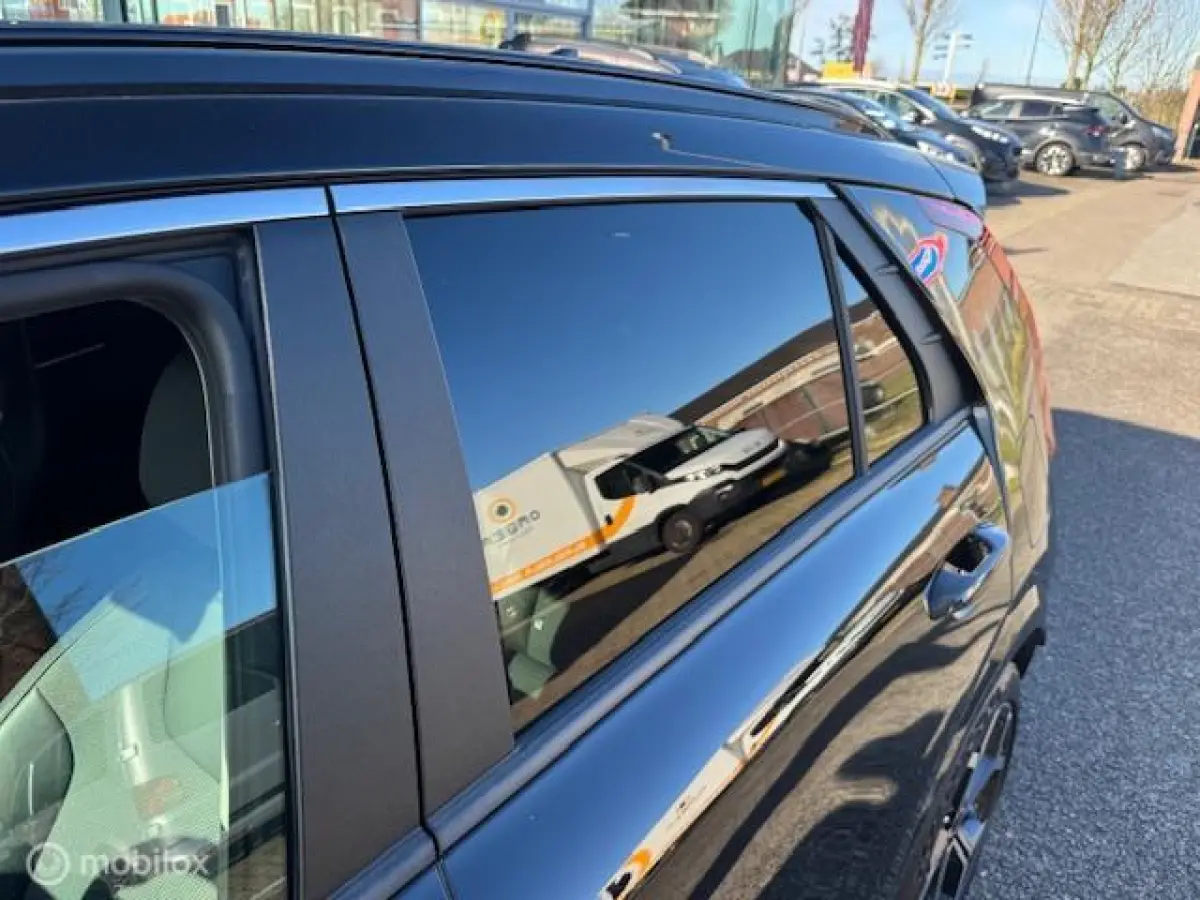 1.6 GDi Hybrid DynamicPlusLine , Navigatie, + Camera achter , Electr. achter klep , Stoel & Stuur verwarming , Lane assist , Brake assist , Dode hoek detectie 18 inch velgen & Brede banden