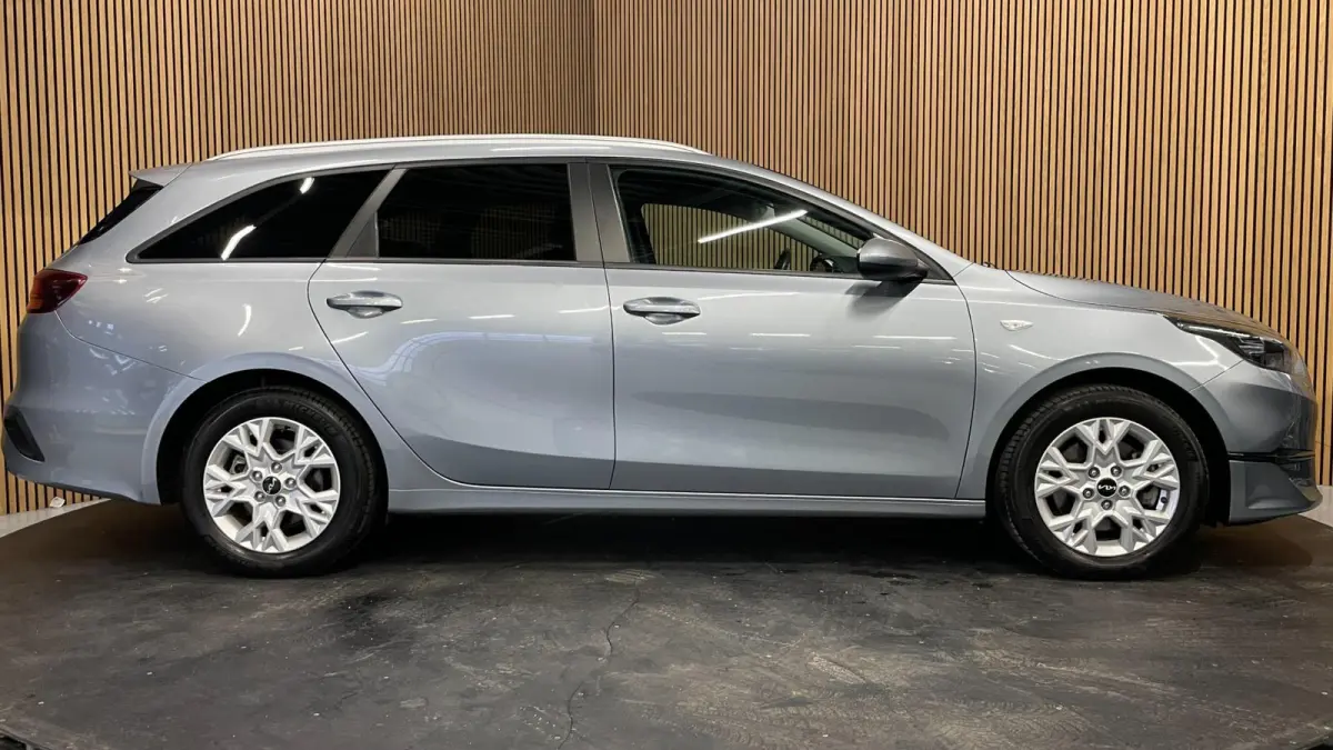 1.0 T-GDi DynamicLine|APPLE CARPLAY|ANDROID AUTO|STOEL+STUURVERW|CAMERA|CRUISE,CLIMATE CTRL|1E EIG.|INCL.BTW|