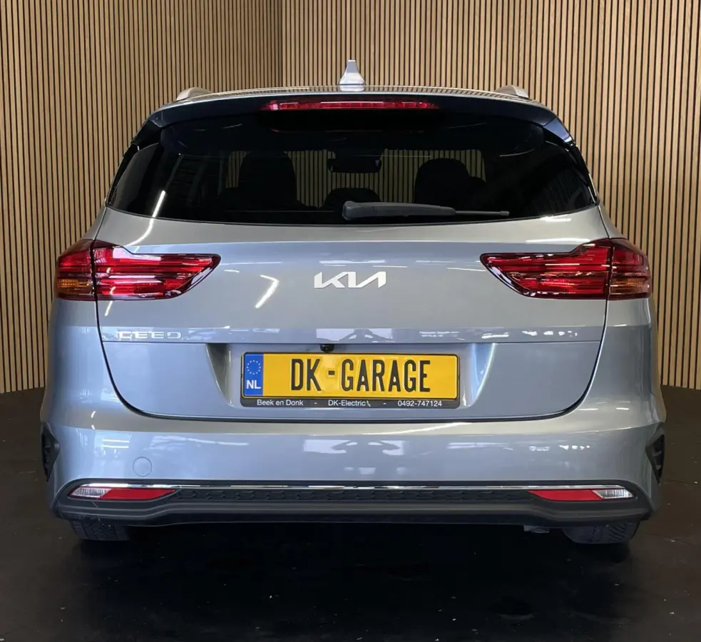 1.0 T-GDi DynamicLine|APPLE CARPLAY|ANDROID AUTO|STOEL+STUURVERW|CAMERA|CRUISE,CLIMATE CTRL|1E EIG.|INCL.BTW|