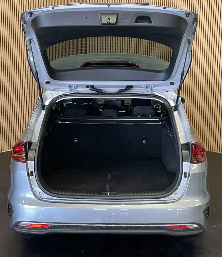 1.0 T-GDi DynamicLine|APPLE CARPLAY|ANDROID AUTO|STOEL+STUURVERW|CAMERA|CRUISE,CLIMATE CTRL|1E EIG.|INCL.BTW|