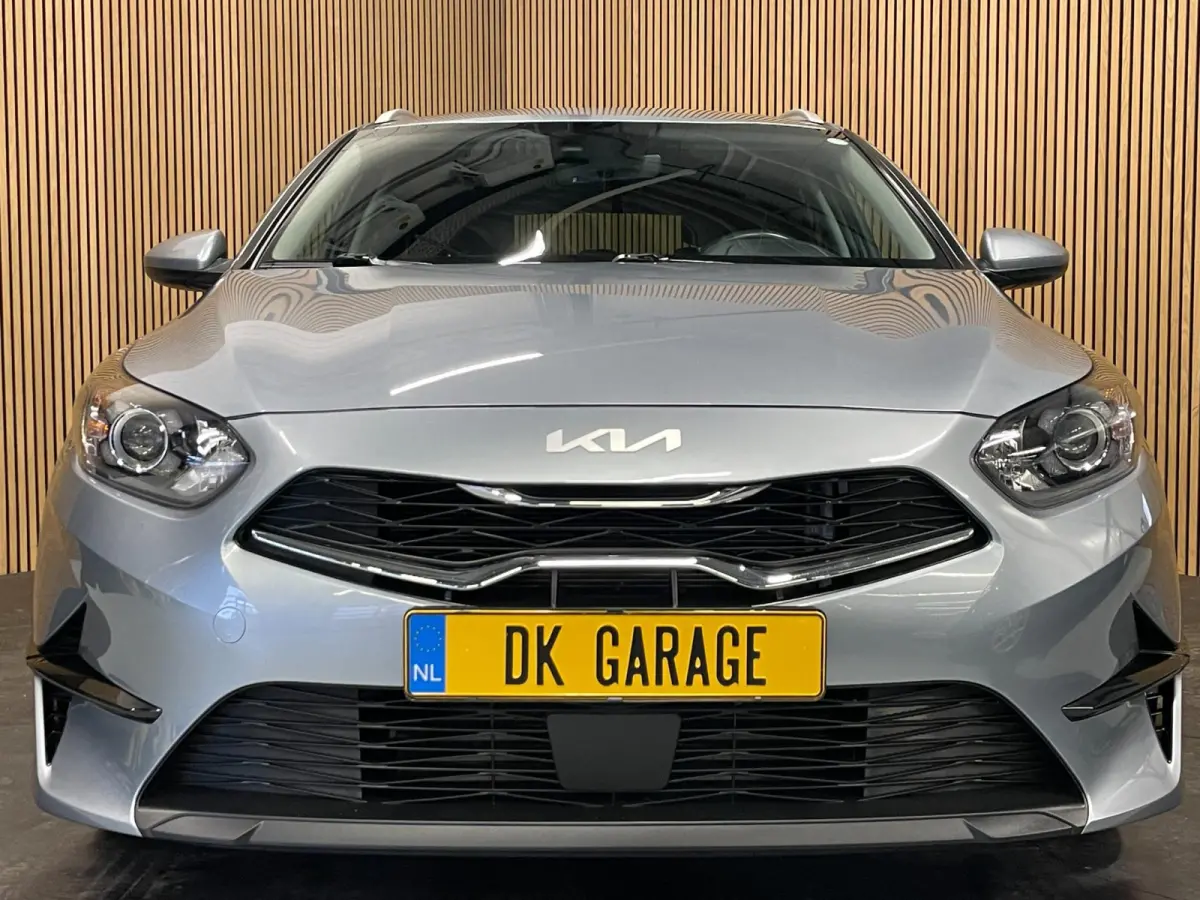1.0 T-GDi DynamicLine|APPLE CARPLAY|ANDROID AUTO|STOEL+STUURVERW|CAMERA|CRUISE,CLIMATE CTRL|1E EIG.|INCL.BTW|
