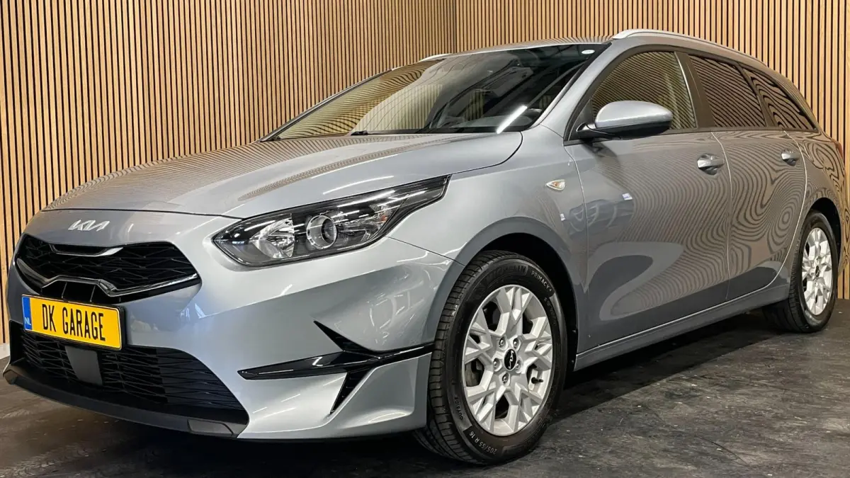1.0 T-GDi DynamicLine|APPLE CARPLAY|ANDROID AUTO|STOEL+STUURVERW|CAMERA|CRUISE,CLIMATE CTRL|1E EIG.|INCL.BTW|