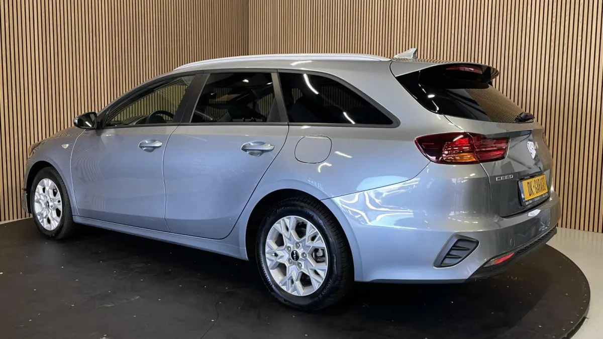 1.0 T-GDi DynamicLine|APPLE CARPLAY|ANDROID AUTO|STOEL+STUURVERW|CAMERA|CRUISE,CLIMATE CTRL|1E EIG.|INCL.BTW|