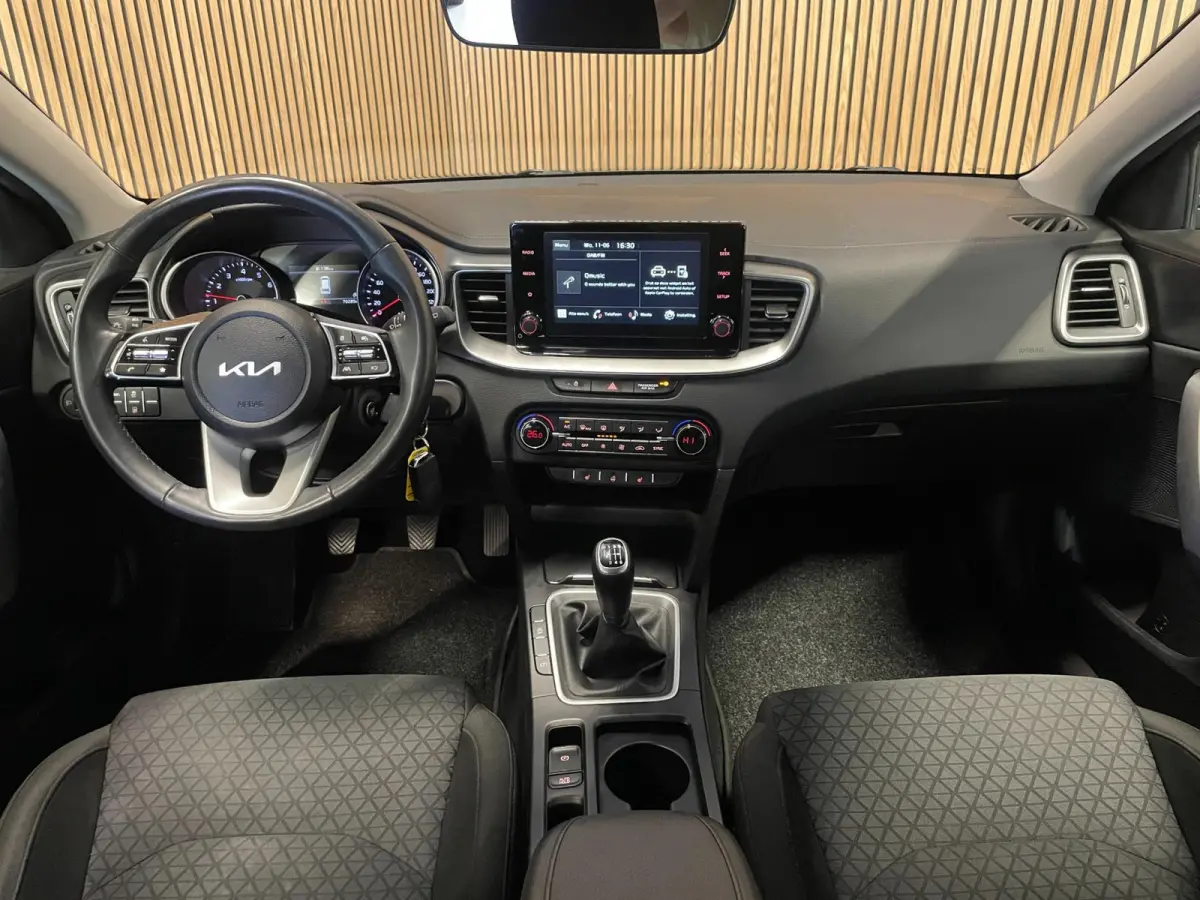 1.0 T-GDi DynamicLine|APPLE CARPLAY|ANDROID AUTO|STOEL+STUURVERW|CAMERA|CRUISE,CLIMATE CTRL|1E EIG.|INCL.BTW|