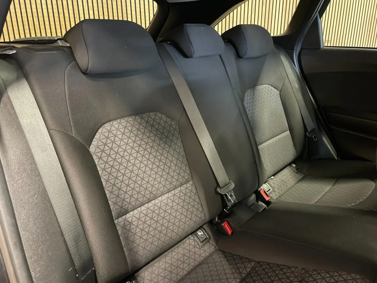 1.0 T-GDi DynamicLine|APPLE CARPLAY|ANDROID AUTO|STOEL+STUURVERW|CAMERA|CRUISE,CLIMATE CTRL|1E EIG.|INCL.BTW|
