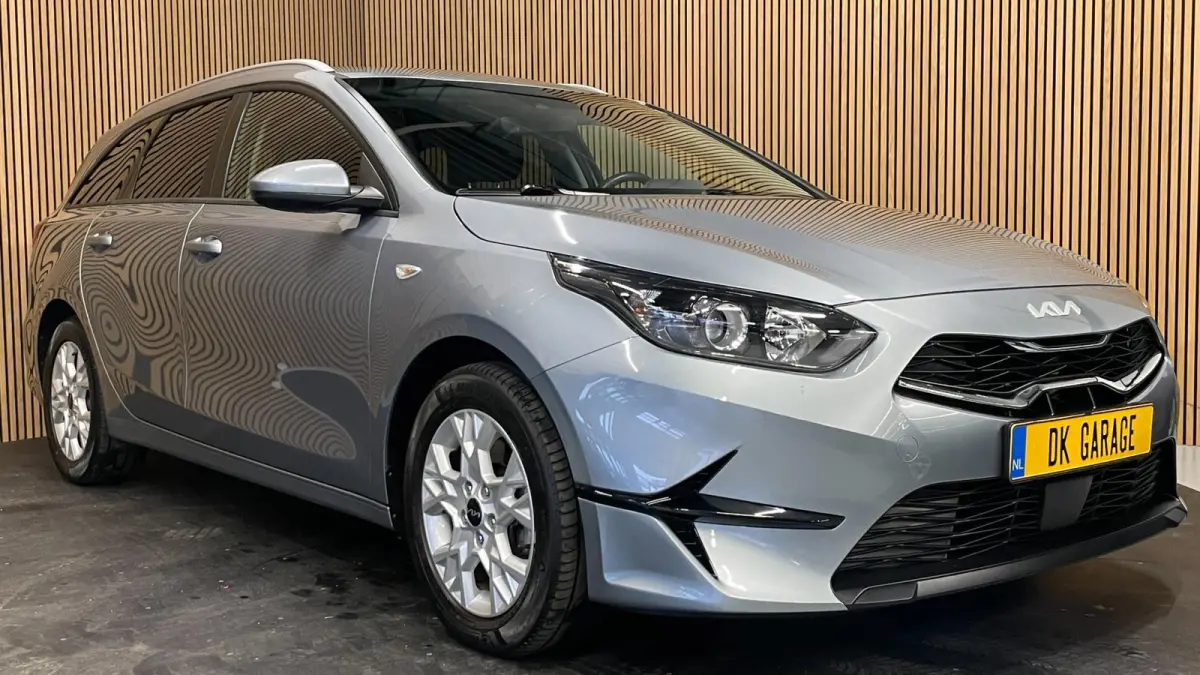 1.0 T-GDi DynamicLine|APPLE CARPLAY|ANDROID AUTO|STOEL+STUURVERW|CAMERA|CRUISE,CLIMATE CTRL|1E EIG.|INCL.BTW|