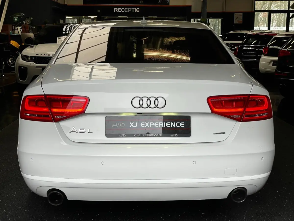 4.2 FSI quattro Lang Exclusive*Panoramadak*Massage*Lage KM*Export*Bomvol!