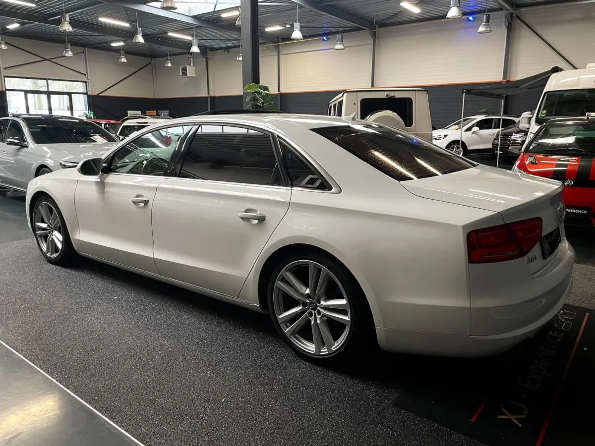 4.2 FSI quattro Lang Exclusive*Panoramadak*Massage*Lage KM*Export*Bomvol!