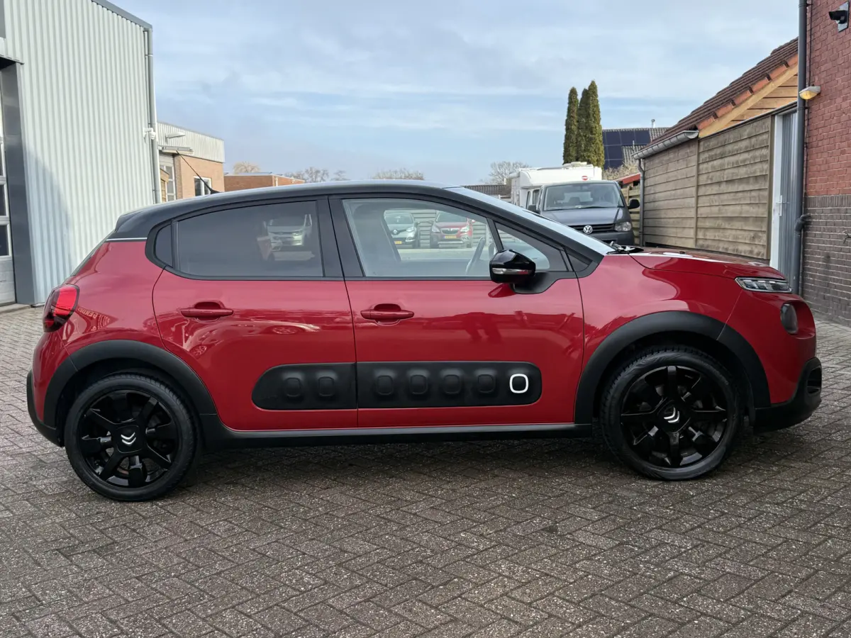 1.2 PureTech Shine. | CAMERA | NAVI | CRUISE | DAB+ |