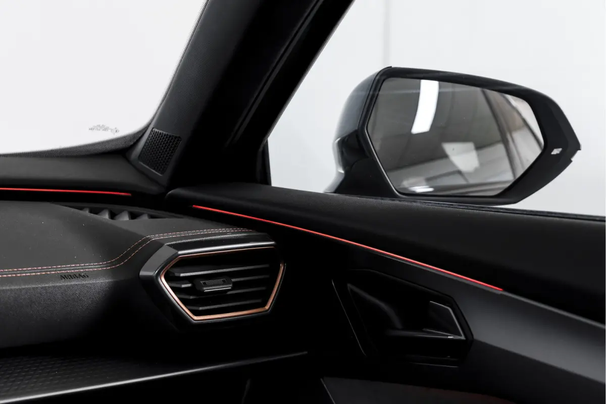 1.5 TSI e-Hybrid 272 PK VZ Performance | Dig. Cockpit | Adapt. Cruise | Stoel-+Stuurverw. | PDC | Camera | NAV + App. Connect | ECC | Sennheiser | Elek. Klep | LM 19" | 6918