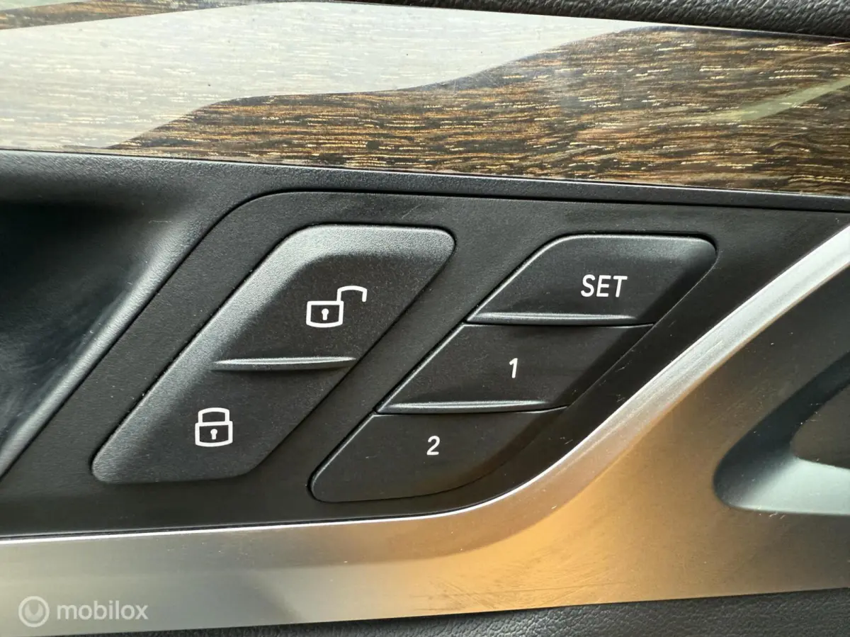 xDrive30i High Executive|PANO|Elektr. Stoelen|Camera