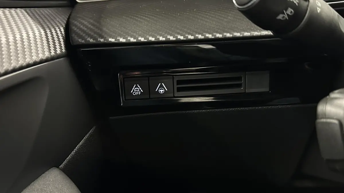 1.2 PureTech Allure Pack Business CAMERA ECC ADAP CRUISE CARPLAY.
