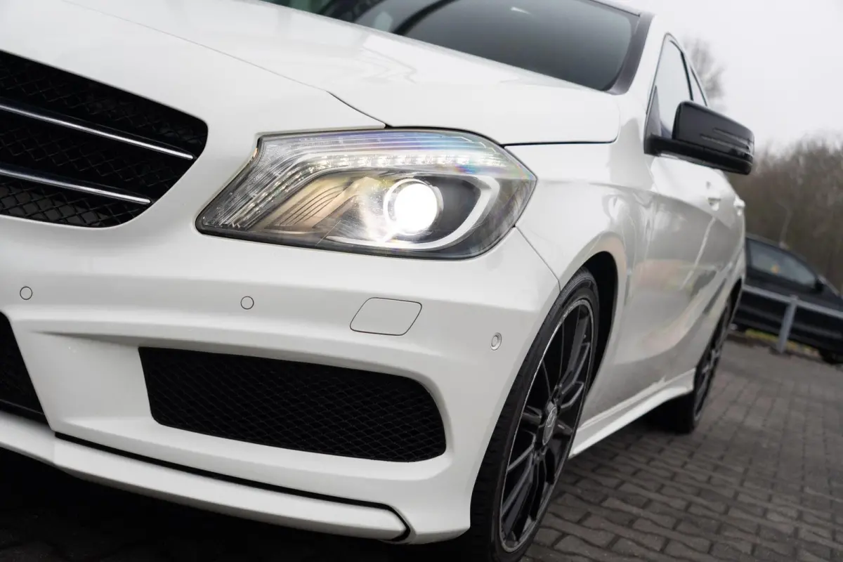180 AMG|Org NL NAP|2e Eig|7G Automaat|Panoramadak|Xenon|Leder|Navi|Keurig Onderhouden