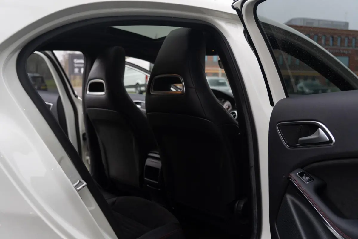 180 AMG|Org NL NAP|2e Eig|7G Automaat|Panoramadak|Xenon|Leder|Navi|Keurig Onderhouden
