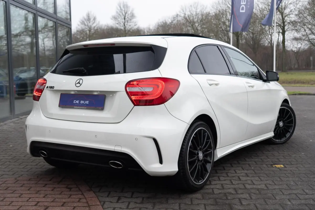 180 AMG|Org NL NAP|2e Eig|7G Automaat|Panoramadak|Xenon|Leder|Navi|Keurig Onderhouden