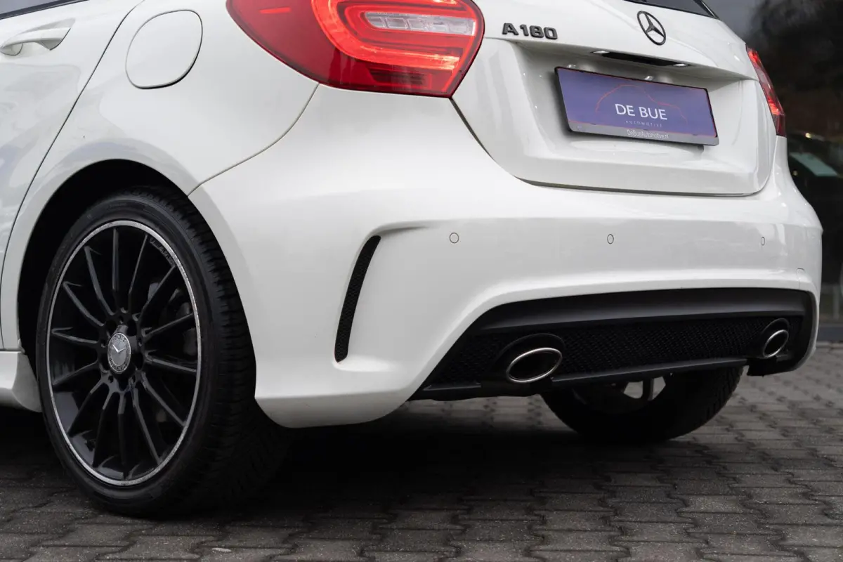 180 AMG|Org NL NAP|2e Eig|7G Automaat|Panoramadak|Xenon|Leder|Navi|Keurig Onderhouden