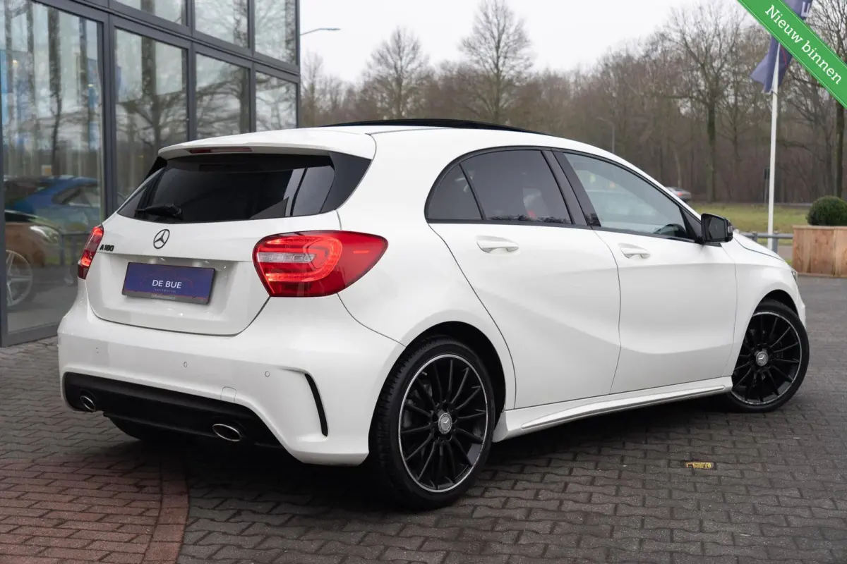 180 AMG|Org NL NAP|2e Eig|7G Automaat|Panoramadak|Xenon|Leder|Navi|Keurig Onderhouden