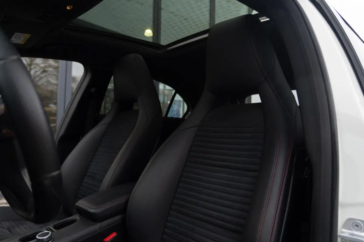 180 AMG|Org NL NAP|2e Eig|7G Automaat|Panoramadak|Xenon|Leder|Navi|Keurig Onderhouden