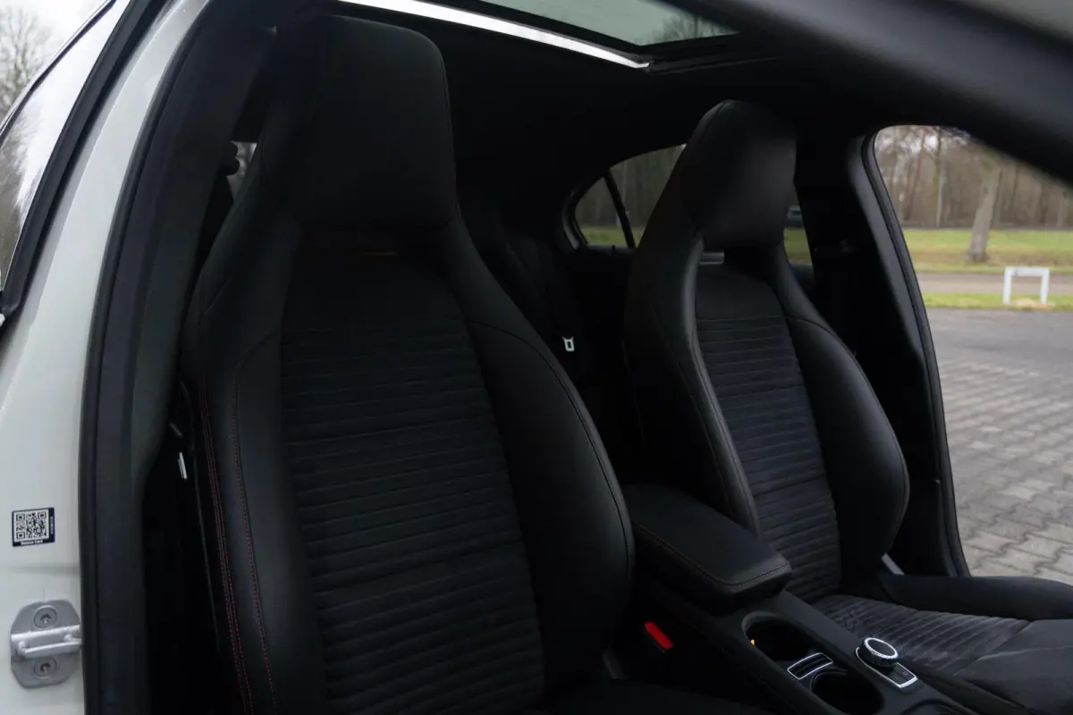 180 AMG|Org NL NAP|2e Eig|7G Automaat|Panoramadak|Xenon|Leder|Navi|Keurig Onderhouden