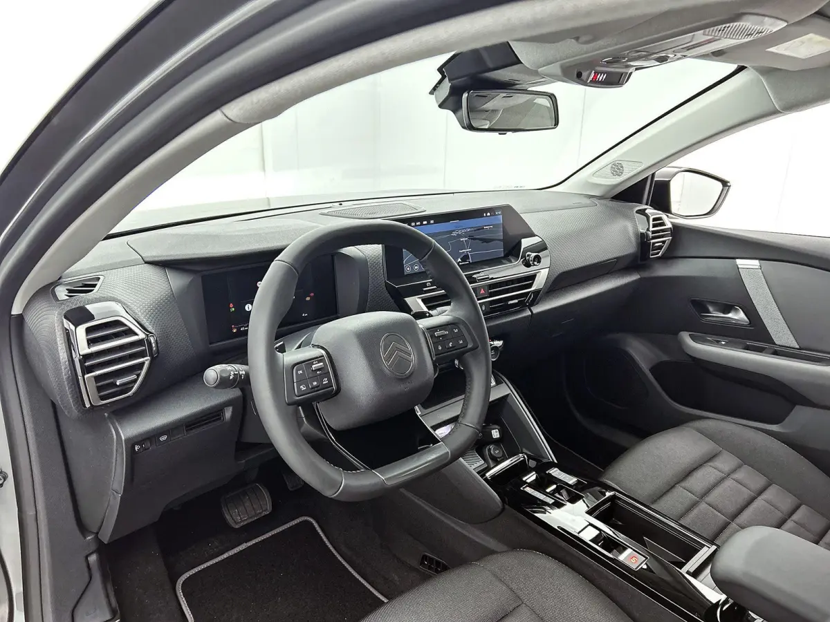 1.2 Hybrid Collection 145pk Automaat | 8 JAAR GARANTIE | Navigatie | Climate Control | Cruise Control | 18"LMV | LED | Stoelverwarming | Apple Carplay/Android Auto |