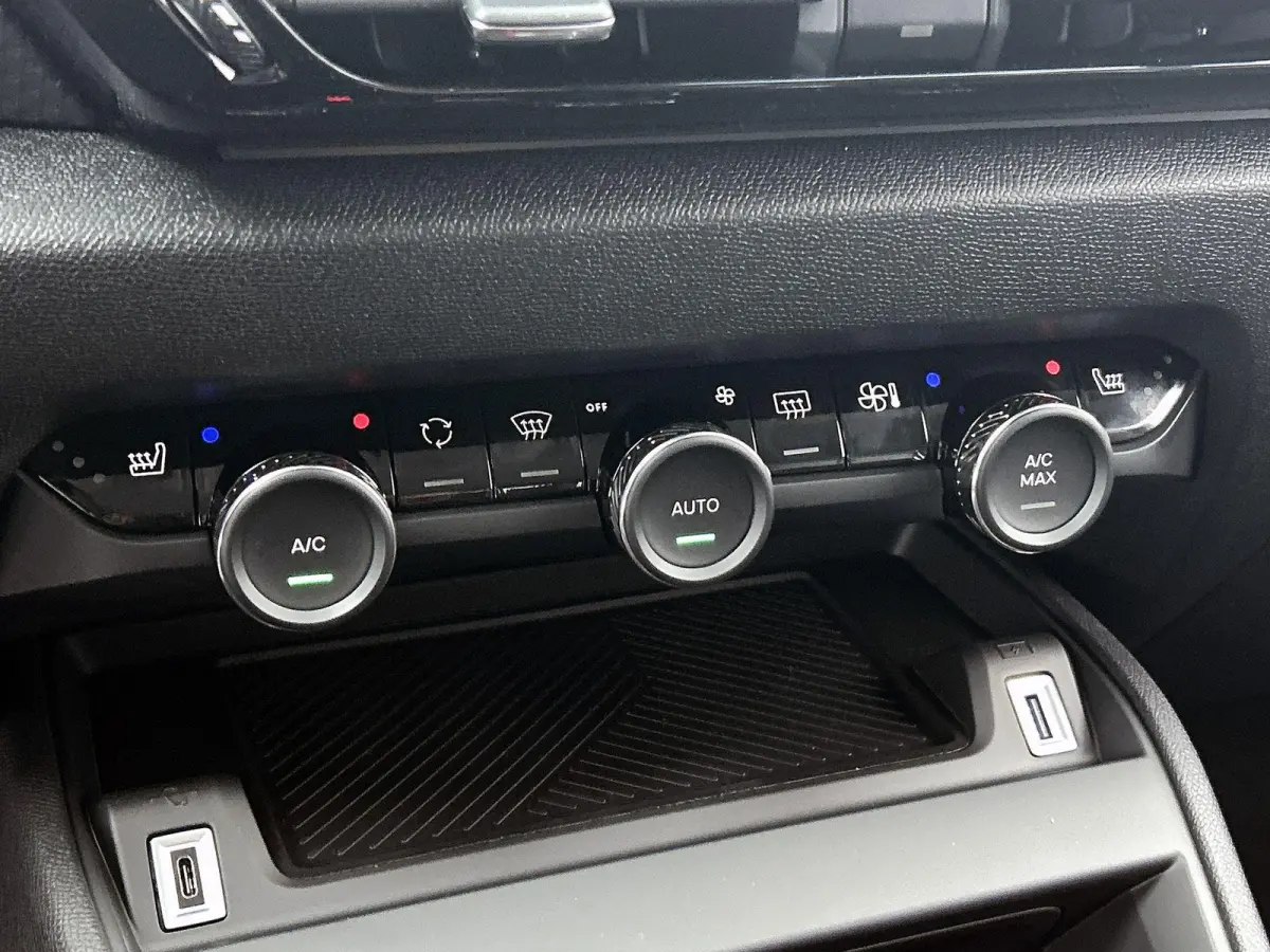 1.2 Hybrid Collection 145pk Automaat | 8 JAAR GARANTIE | Navigatie | Climate Control | Cruise Control | 18"LMV | LED | Stoelverwarming | Apple Carplay/Android Auto |