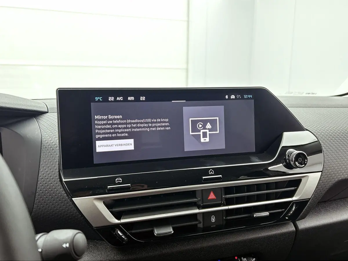 1.2 Hybrid Collection 145pk Automaat | 8 JAAR GARANTIE | Navigatie | Climate Control | Cruise Control | 18"LMV | LED | Stoelverwarming | Apple Carplay/Android Auto |