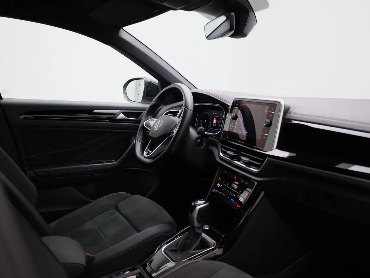 1.5 TSI R-Line | 150PK | AUTOMAAT | NAVIGATIE | CAMERA | STOELVERWARMING | CLIMATE CONTROL |