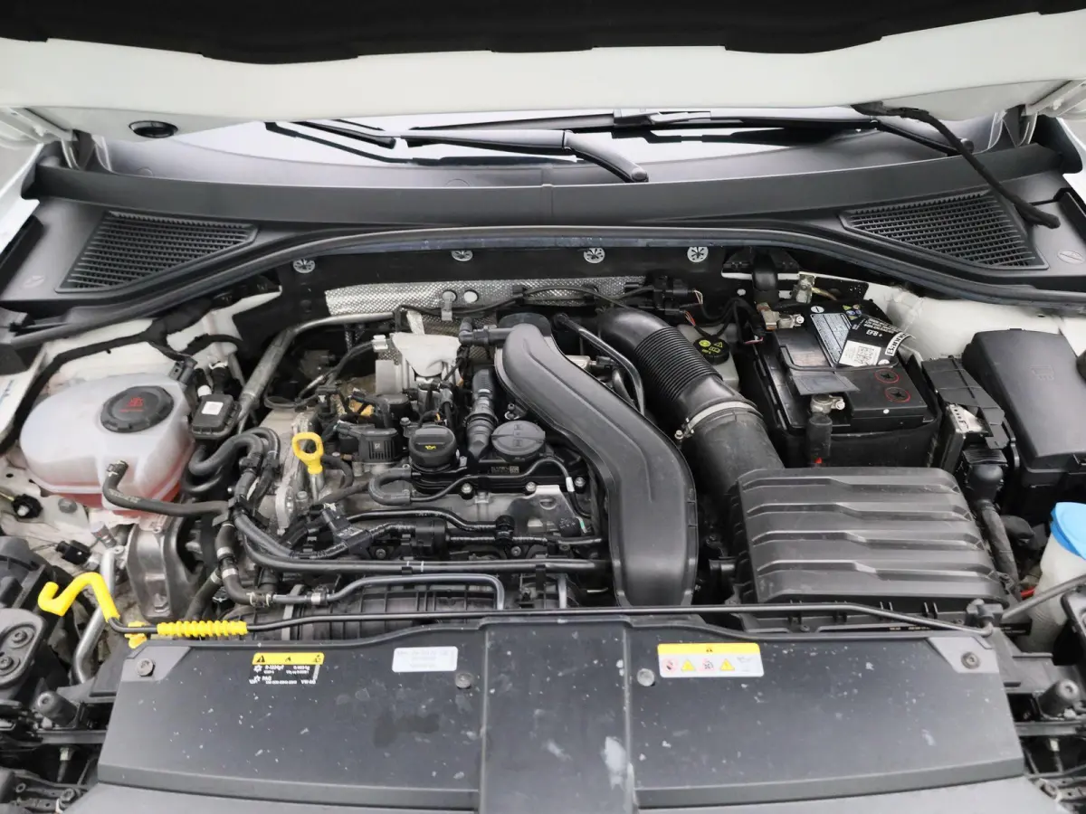 1.5 TSI R-Line | 150PK | AUTOMAAT | NAVIGATIE | CAMERA | STOELVERWARMING | CLIMATE CONTROL |