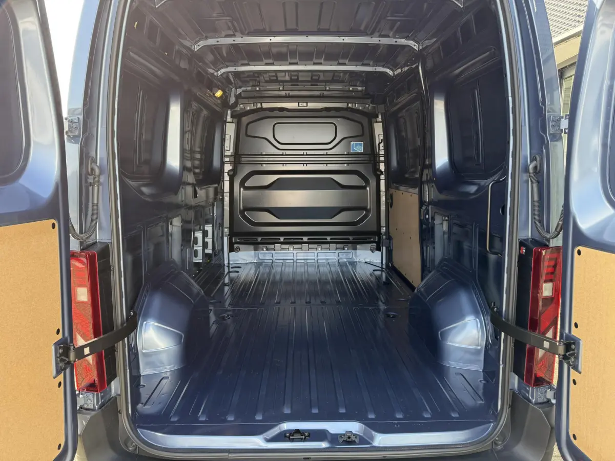 GB L2H2 T35 dCi 130 E06e start | Airco | Cruise Control | parkeersensoren achter | Apple Carplay | Android Auto | LED koplampen |