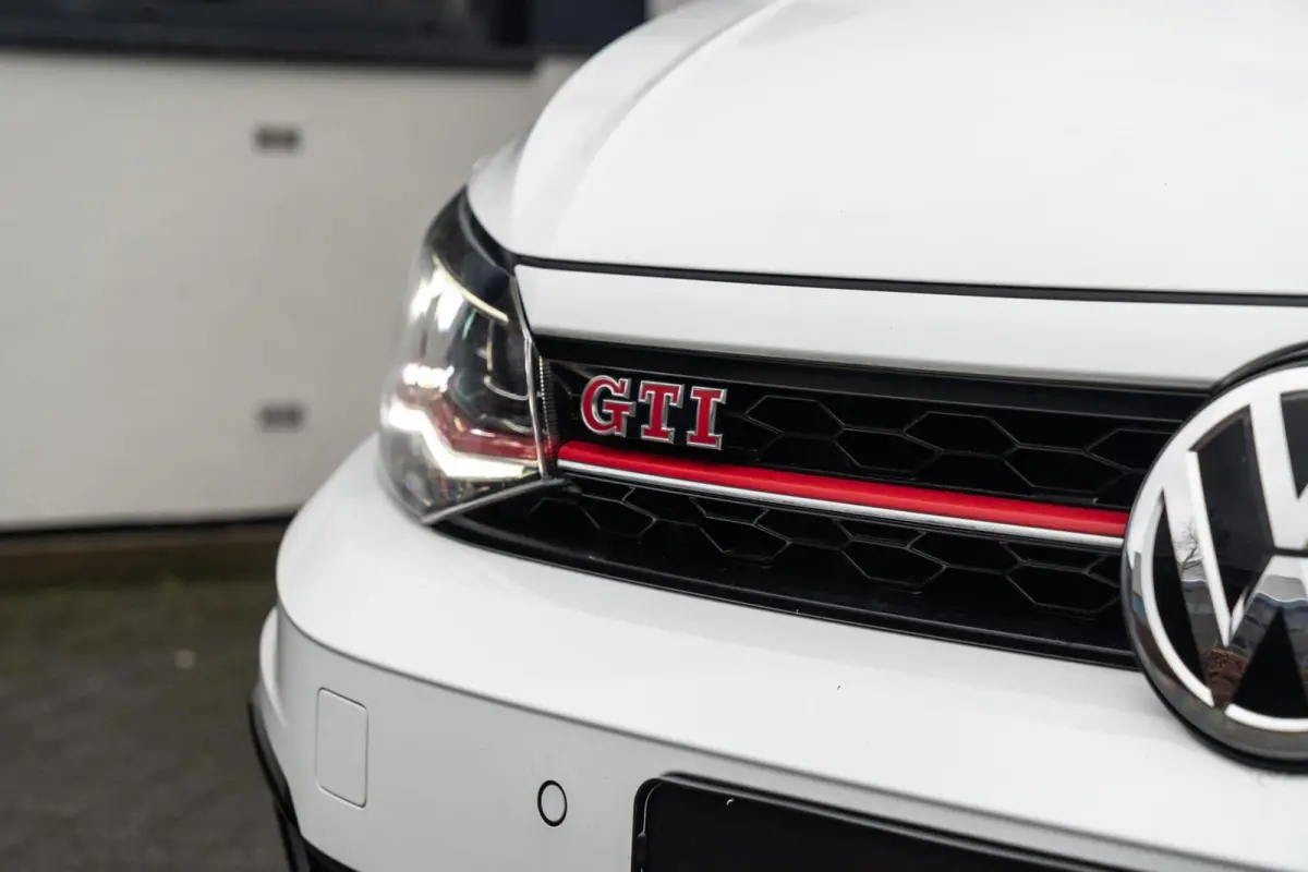 2.0 TSI GTI PANO / ACC / VIRTUAL / CARPLAY