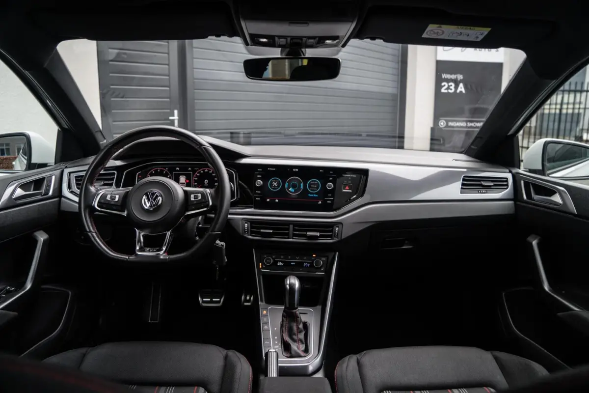 2.0 TSI GTI PANO / ACC / VIRTUAL / CARPLAY
