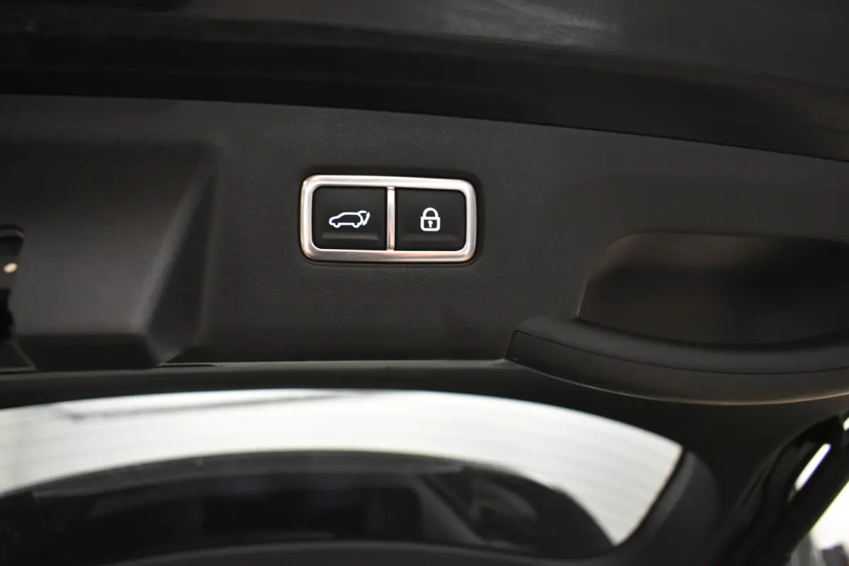 1.6 T-GDI PHEV 4WD 7 Pers Trekh Panodak Vol Leder
