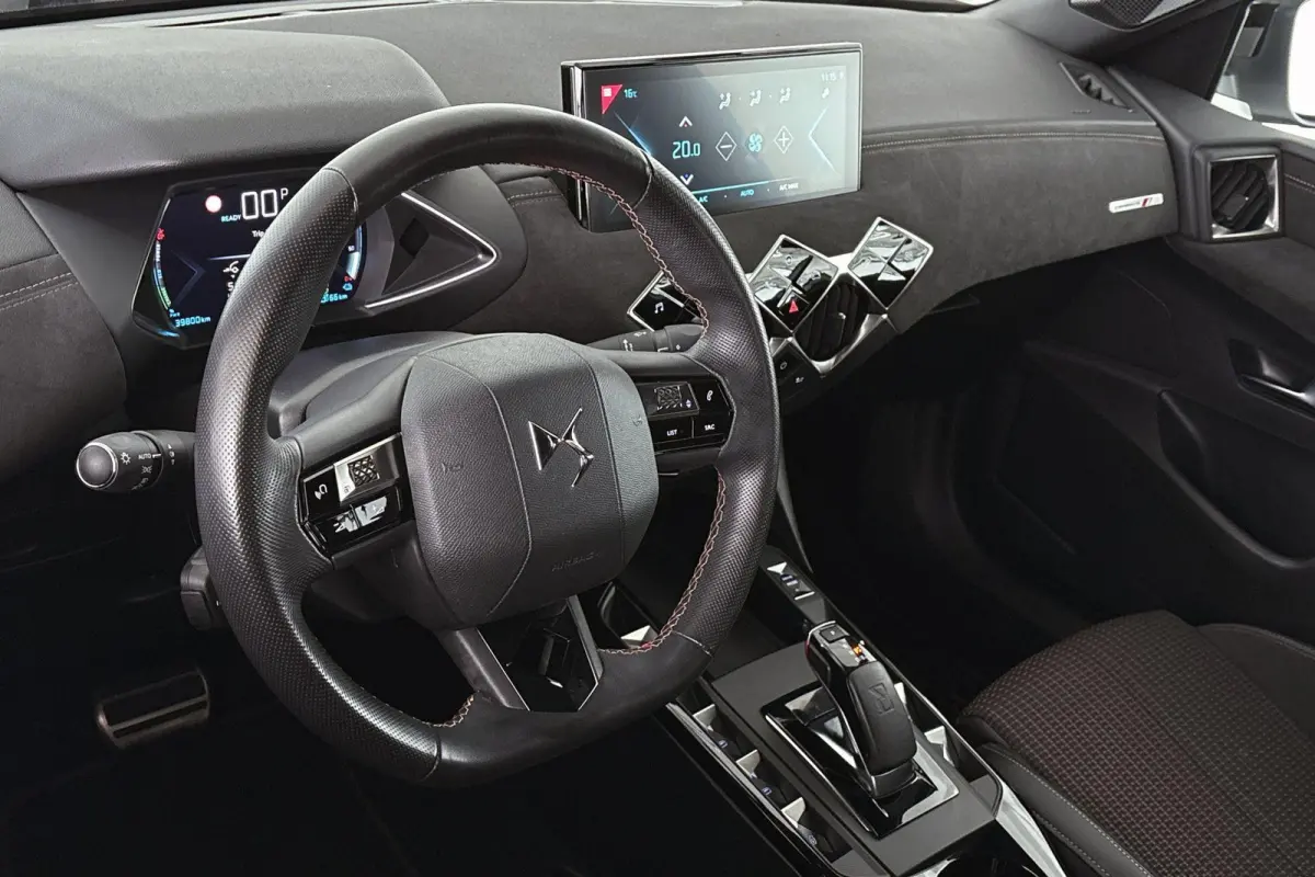 Performance Line+ 50 kWh SOH 100% Apple CarPlay Keyless