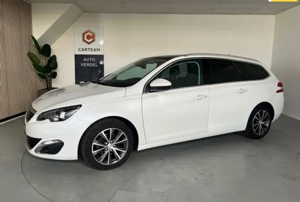 1.2 PureTech Blue Gereviseerde en gemodifiseerde motor met garantie, Airco, LMV, Navigatie, Panodak