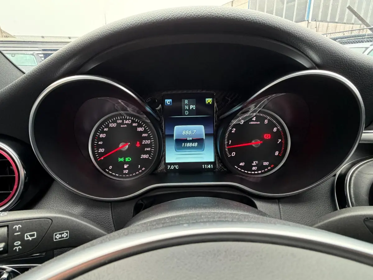 180 Sport Edition Premium Plus AMG-PAKKET
