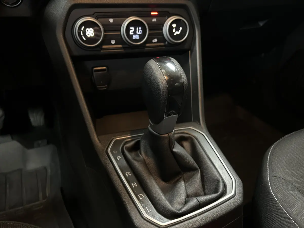 1.0 TCe 90 Automaat | Navi | Dode hoek | Stoelverwarming | Camera | PDC V+A | 100% Dacia dealer onderhouden!