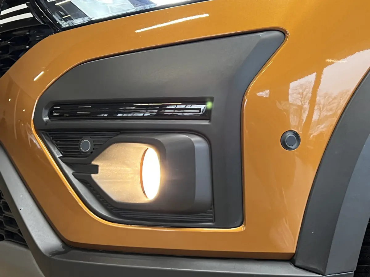 1.0 TCe 90 Automaat | Navi | Dode hoek | Stoelverwarming | Camera | PDC V+A | 100% Dacia dealer onderhouden!