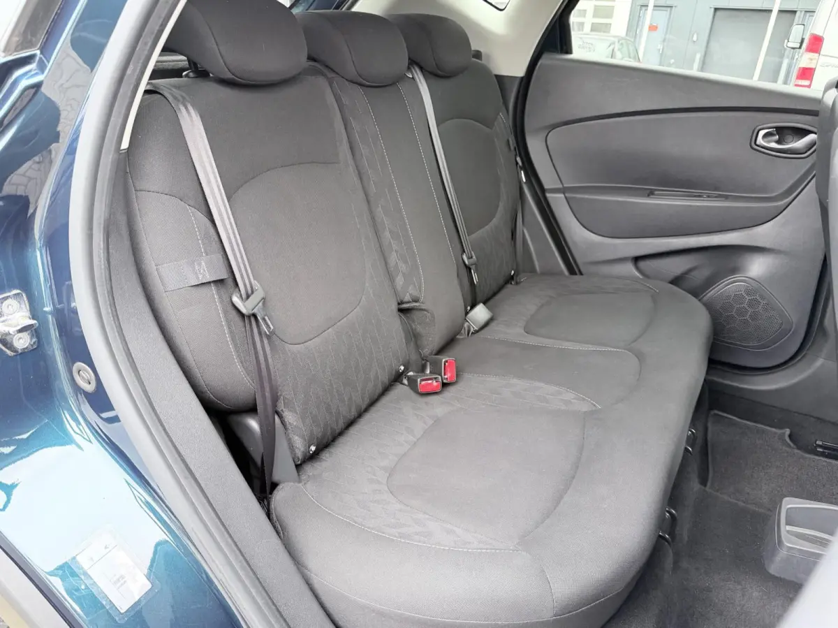 0.9 TCe Limited | NAV | keyless| Carplay | LMV | PDC