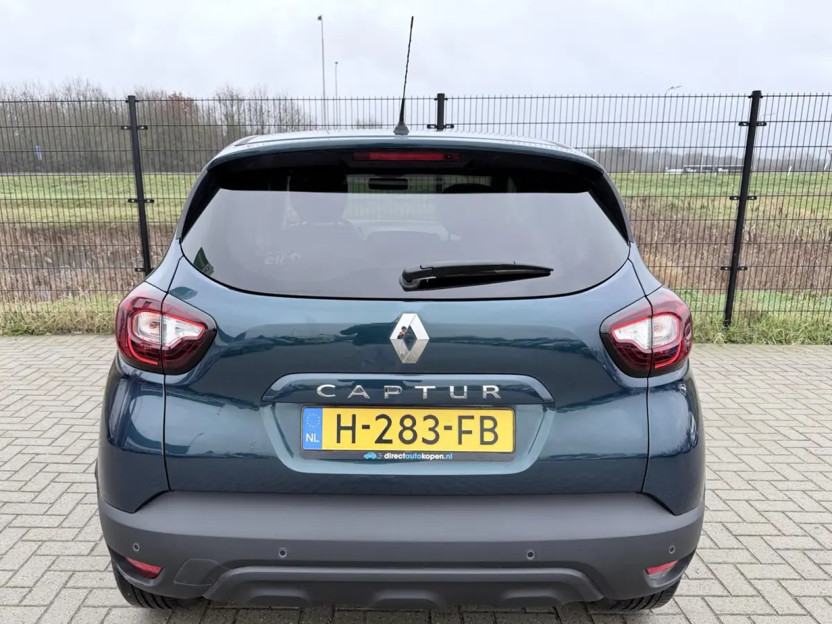 0.9 TCe Limited | NAV | keyless| Carplay | LMV | PDC