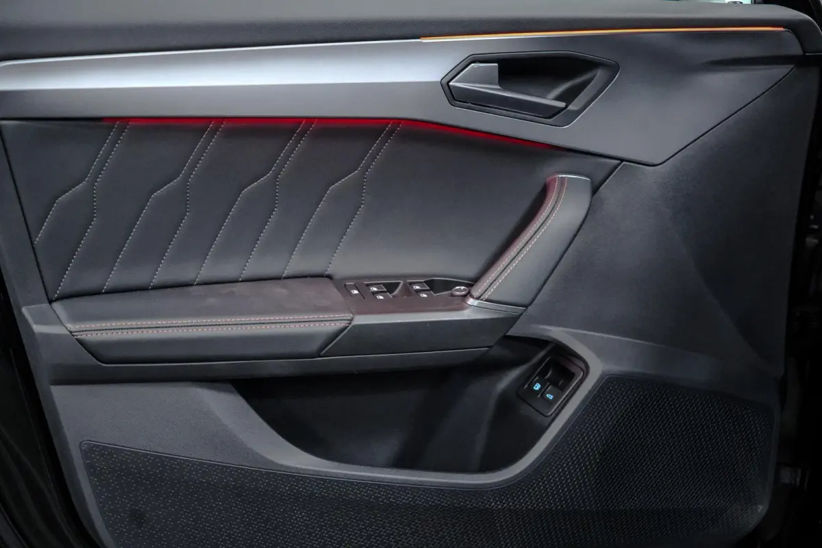 1.4 e-Hybrid VZ Performance VOL|Pano|Leder|Memory|Stuurknoppen