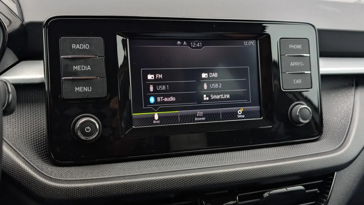 1.0 TSI 95pk Ambition | Smartlink | Cruise Control | PDC Achter