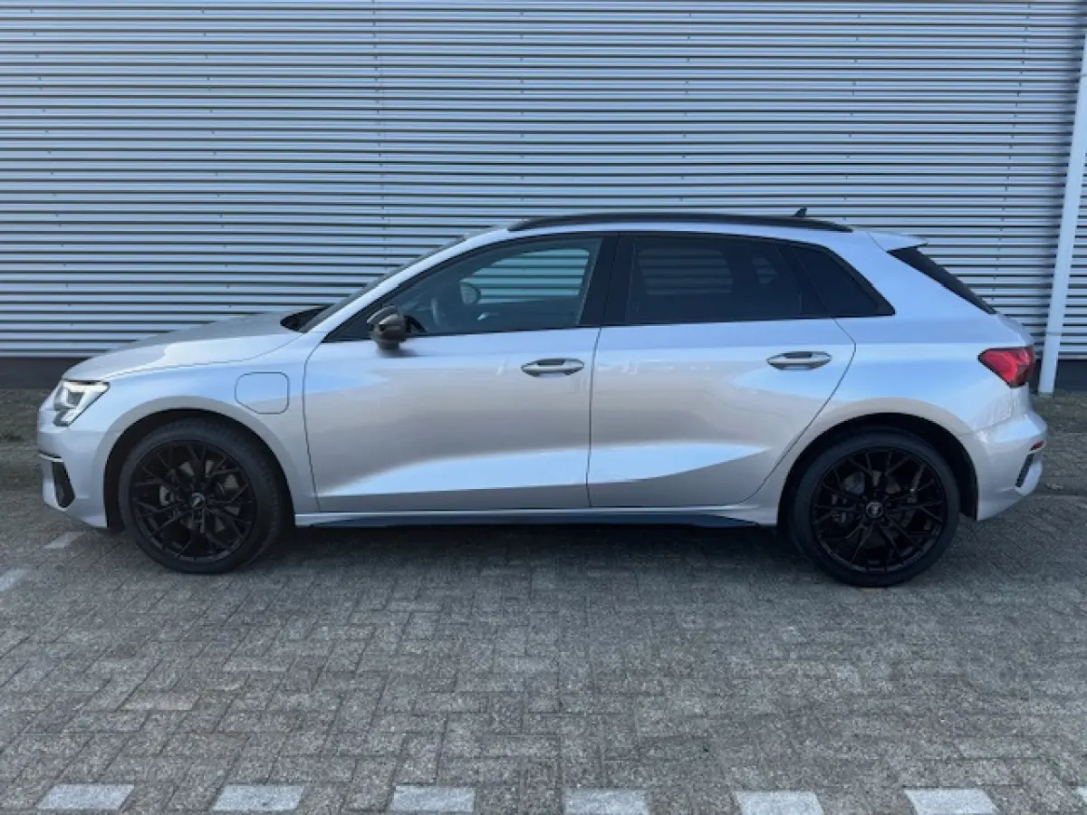 40 TFSI e Advanced edition 205PK,Carplay,Virtual,Cruise,LED,Parkcontrol,Stoelverwarming