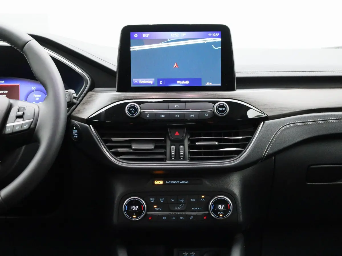 2.5 PHEV Vignale | Adaptieve Cruise | Head-Up Display | Adaptieve Koplampen | Stoel/stuur voorruitverwarming | Dodehoekdetectie | Elek. Achterklep