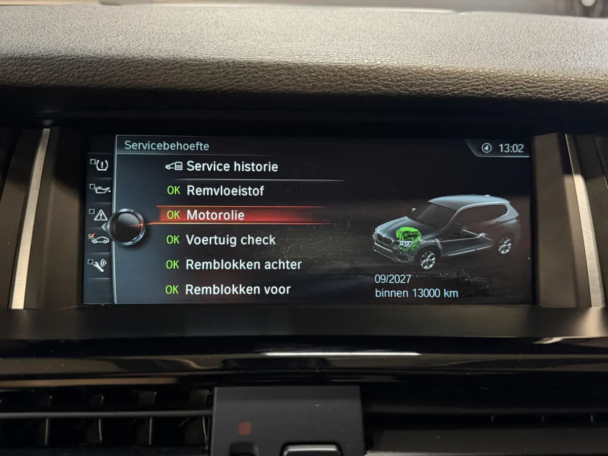 xDrive20i | M-Sport | Centennial High Executive | Panoramadak | Head-Up | Lederen sportstoelen | 20'' LMV