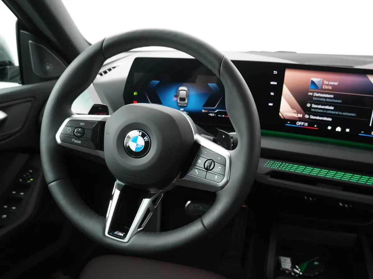 223 xDrive | M-Sport | Comfort Access | Harman Kardon | Adaptive Cruise | Stoelverwarming |