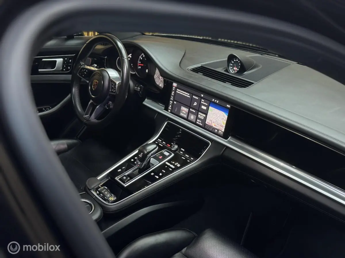 3.0 4|Pano|360|Led|Lane|Carplay|Trekhaak