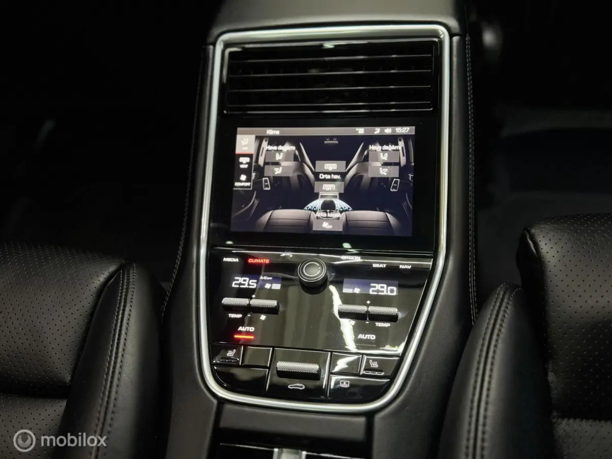 3.0 4|Pano|360|Led|Lane|Carplay|Trekhaak