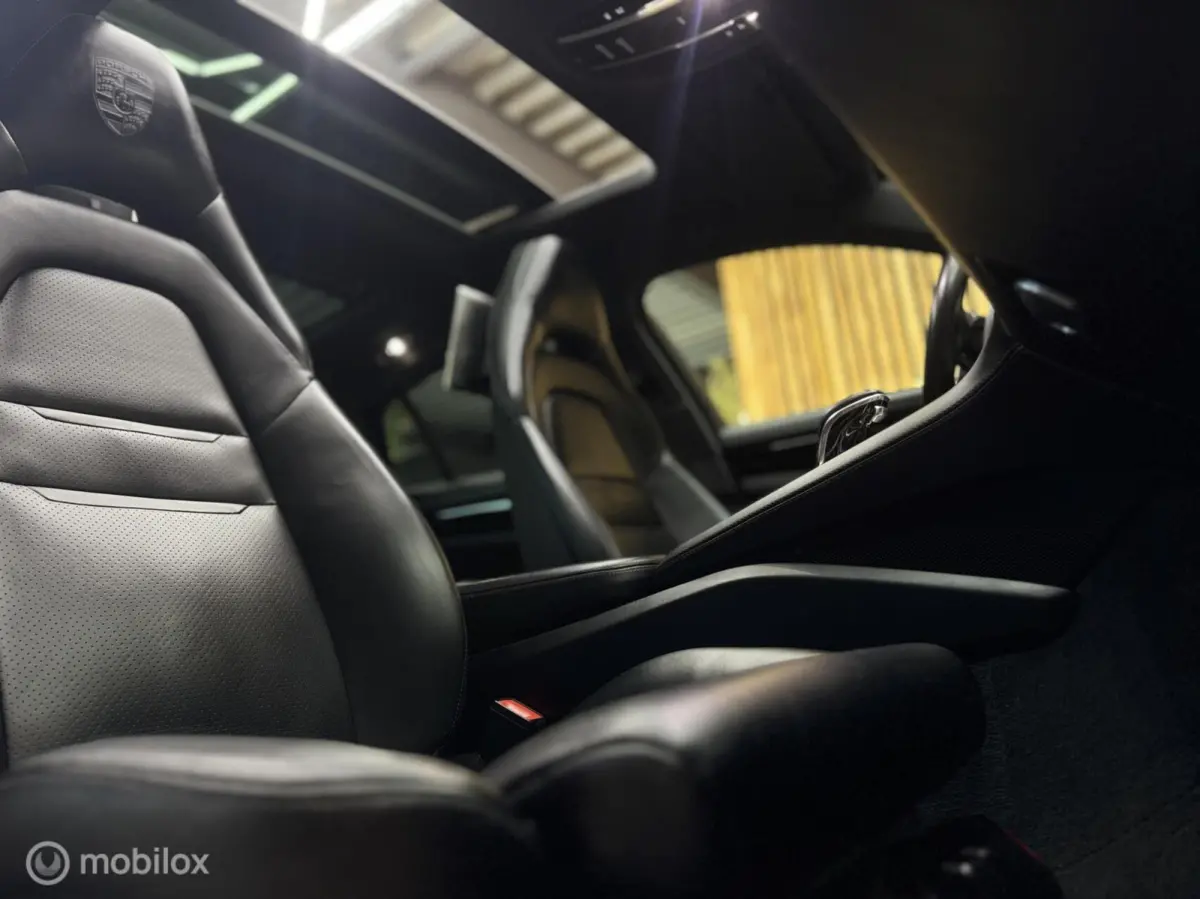 3.0 4|Pano|360|Led|Lane|Carplay|Trekhaak