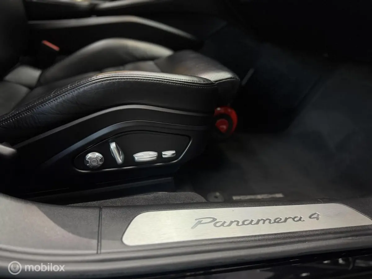 3.0 4|Pano|360|Led|Lane|Carplay|Trekhaak