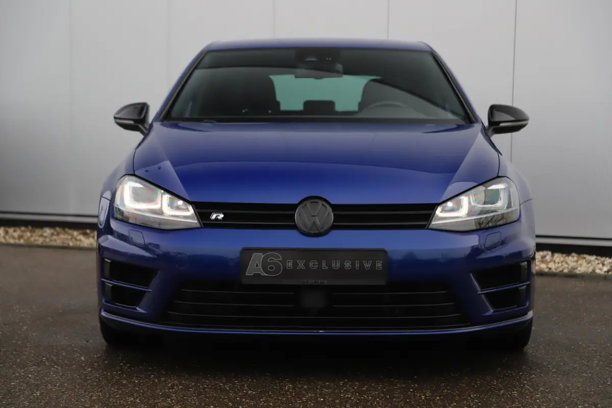 2.0 TSI R 4Motion 301PK DSG Automaat DCC Lederen Bekleding 19 inch Xenon LED Keyless Navigatie Achteruitrijcamera Bluetooth Stoelverwarming